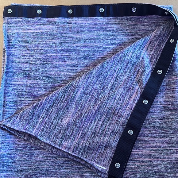 Lululemon Vinyasa Scarf, One Size, Heather Purple, Pink, Black, Purple Grosgrain - Picture 6 of 8